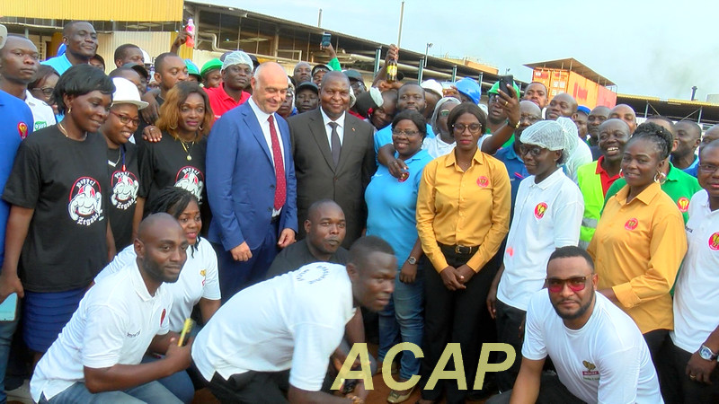 Le Président  Touadéra effectue une visite  de travail à la brasserie MOCAF