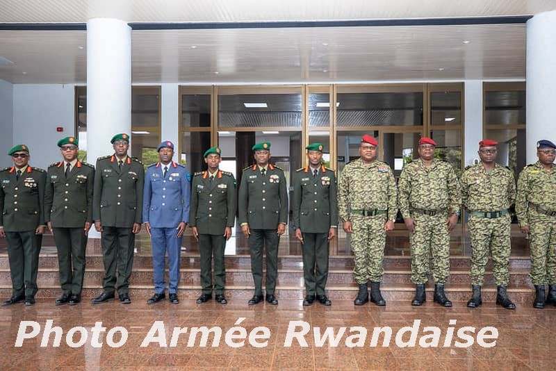 Le chef d'État-major des Armées revient à Bangui après avoir effectué une mission à Kigali.